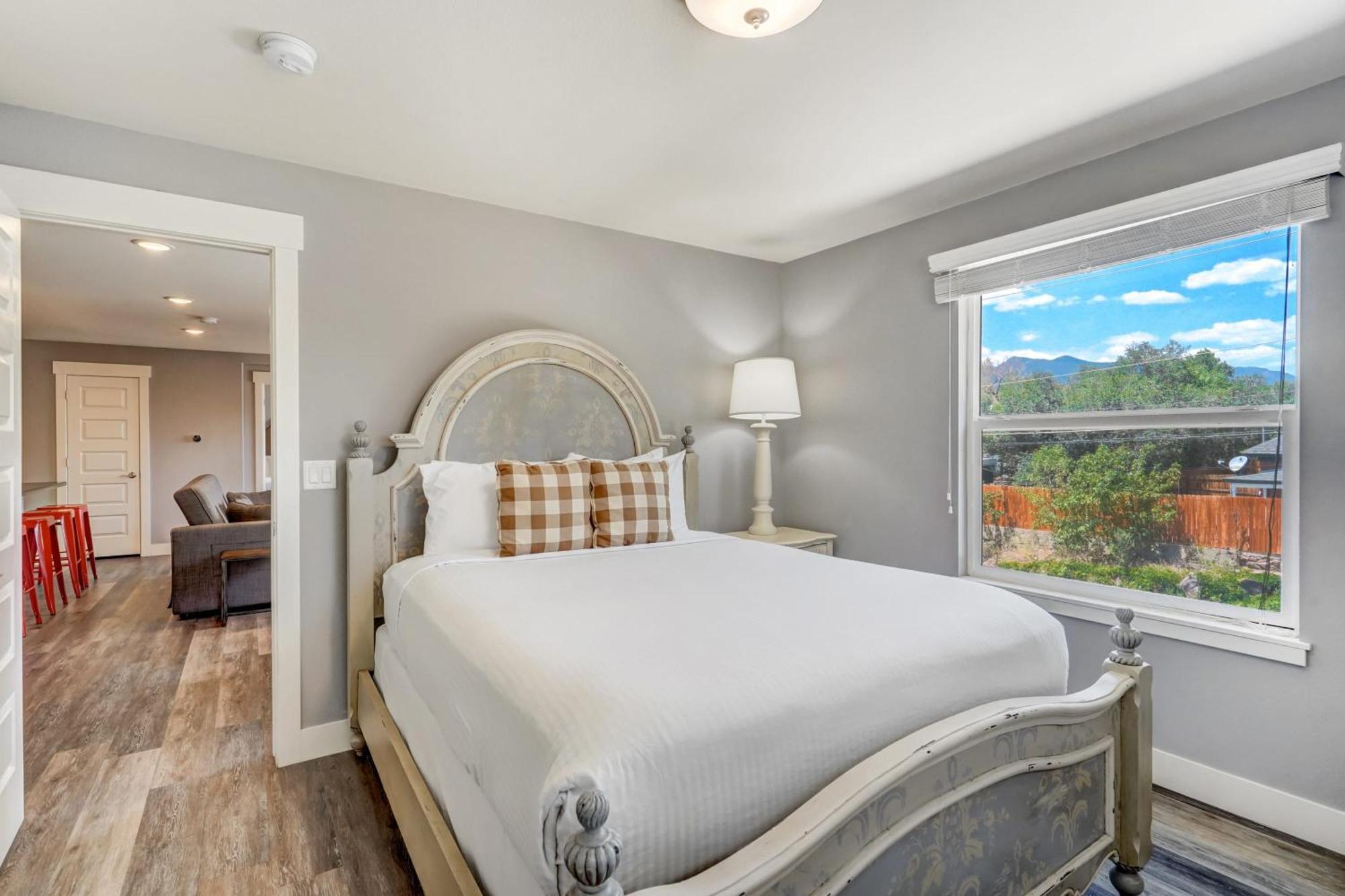 *H New!* Old Colorado City Traveler'S Experience Colorado Springs Luaran gambar